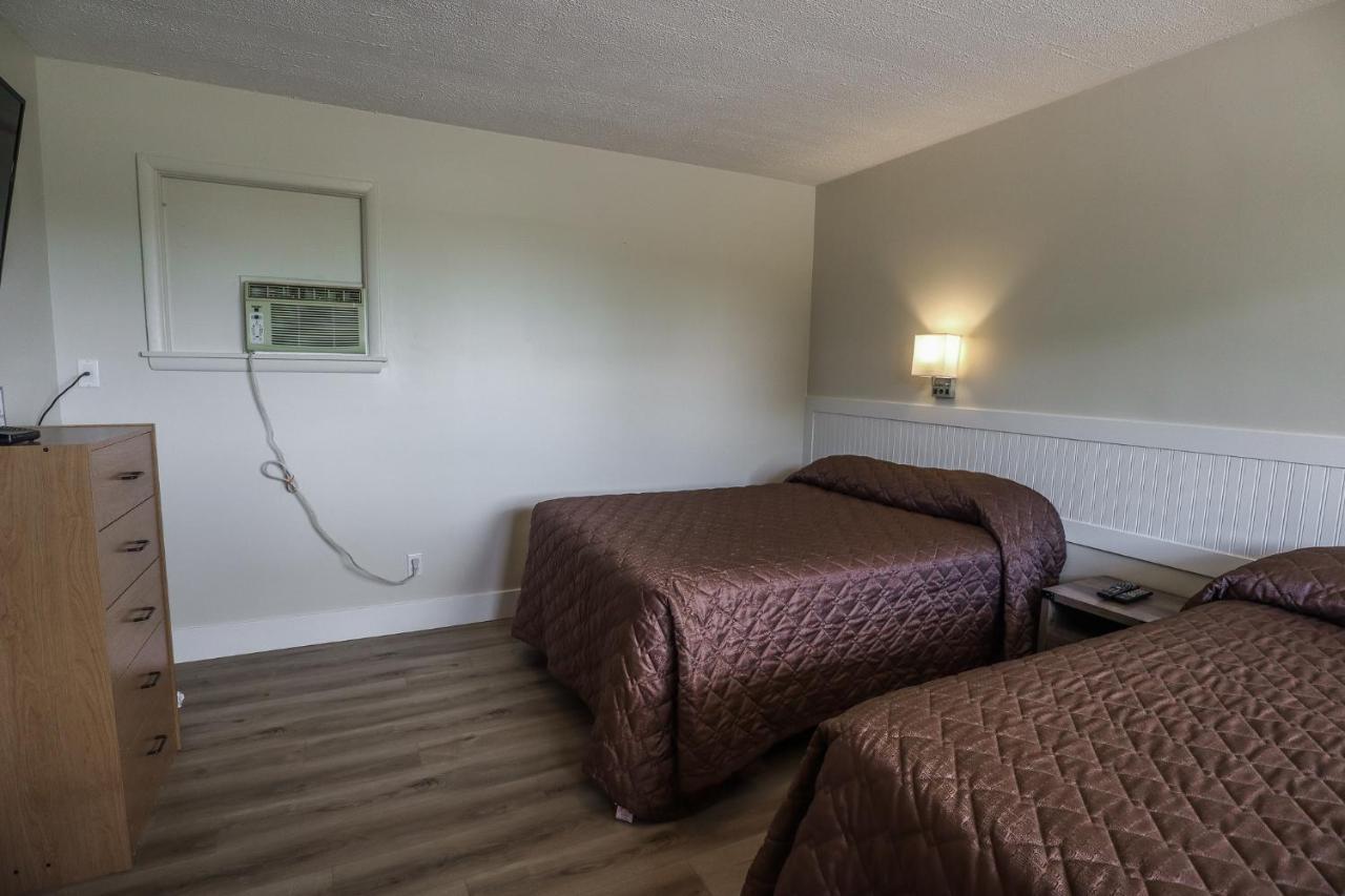 Berry Mills Atlantic Motel מראה חיצוני תמונה
