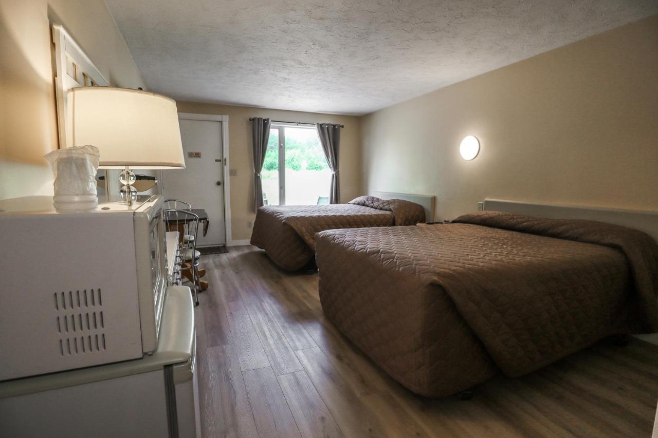 Berry Mills Atlantic Motel מראה חיצוני תמונה